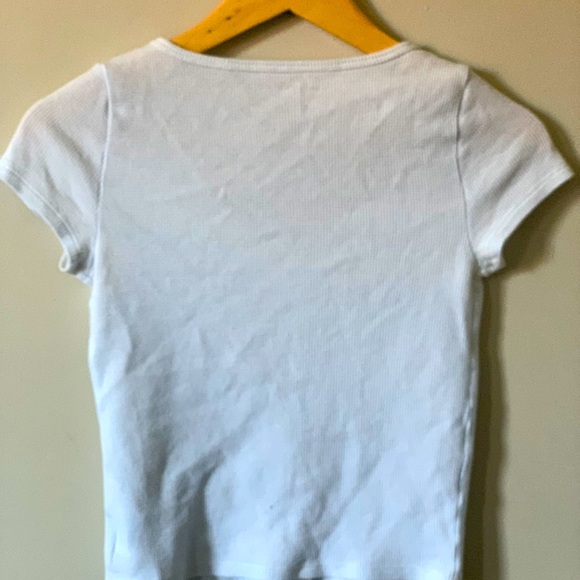 white button up top - Picture 2 of 3